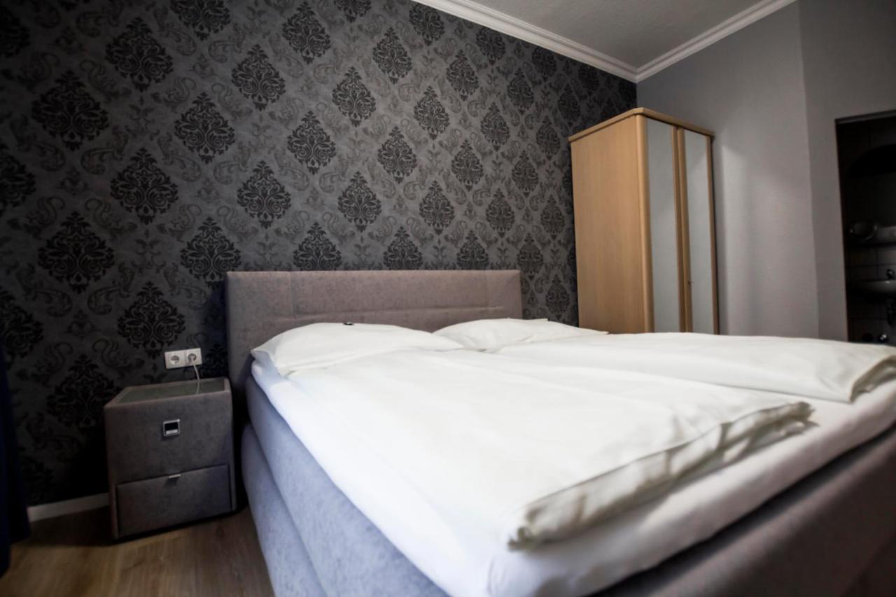 Hotel Garni Landhaus Zur Issel Isselburg ภายนอก รูปภาพ