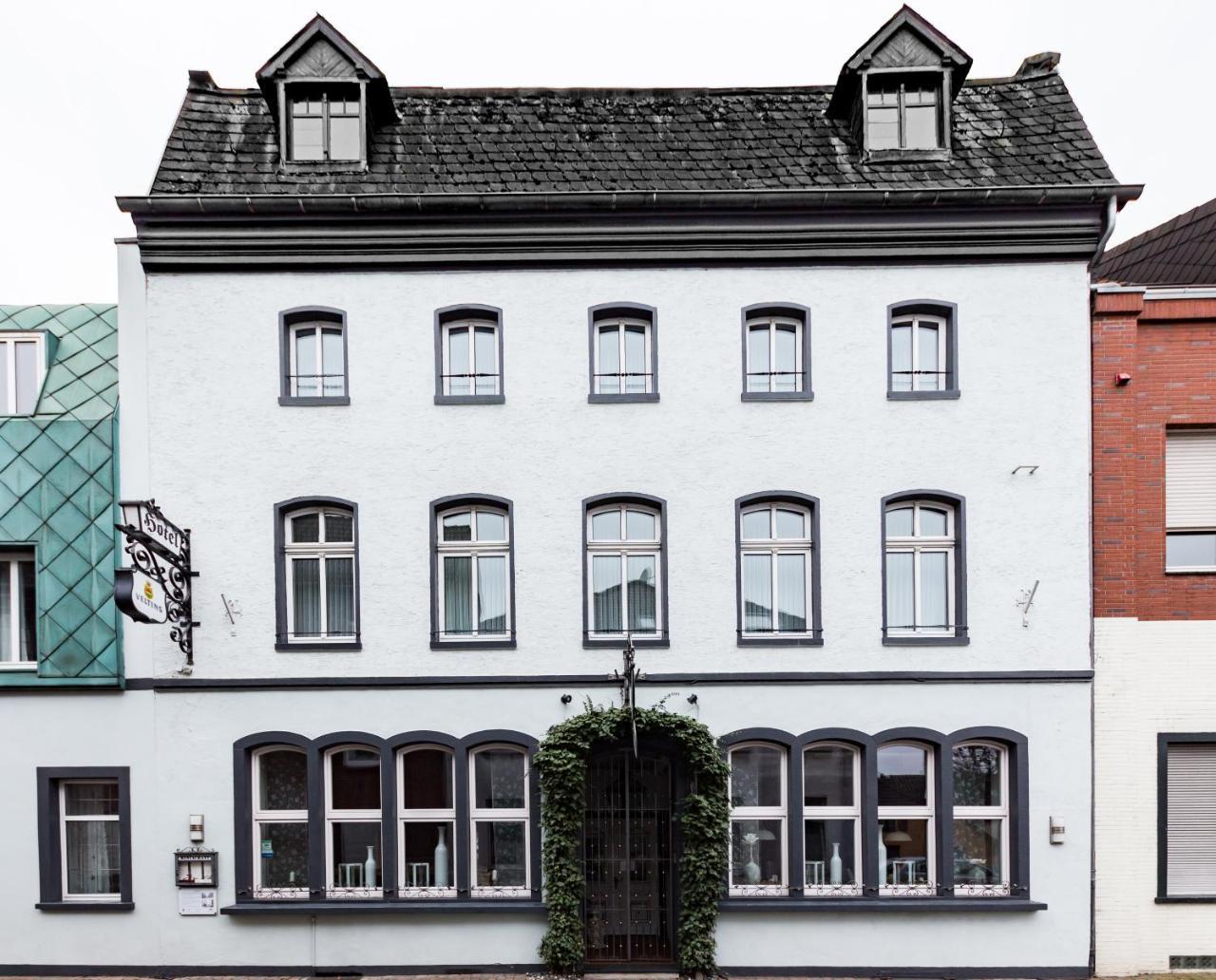 Hotel Garni Landhaus Zur Issel Isselburg ภายนอก รูปภาพ