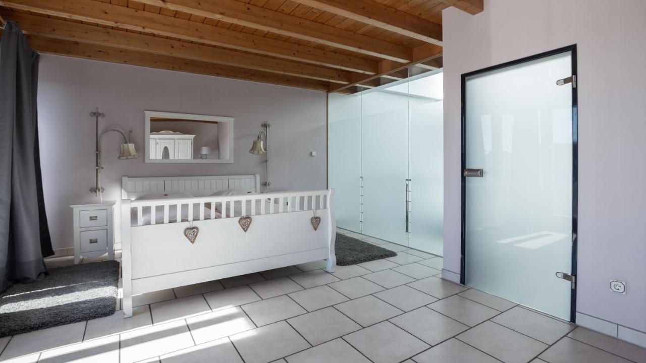 Hotel Garni Landhaus Zur Issel Isselburg ภายนอก รูปภาพ